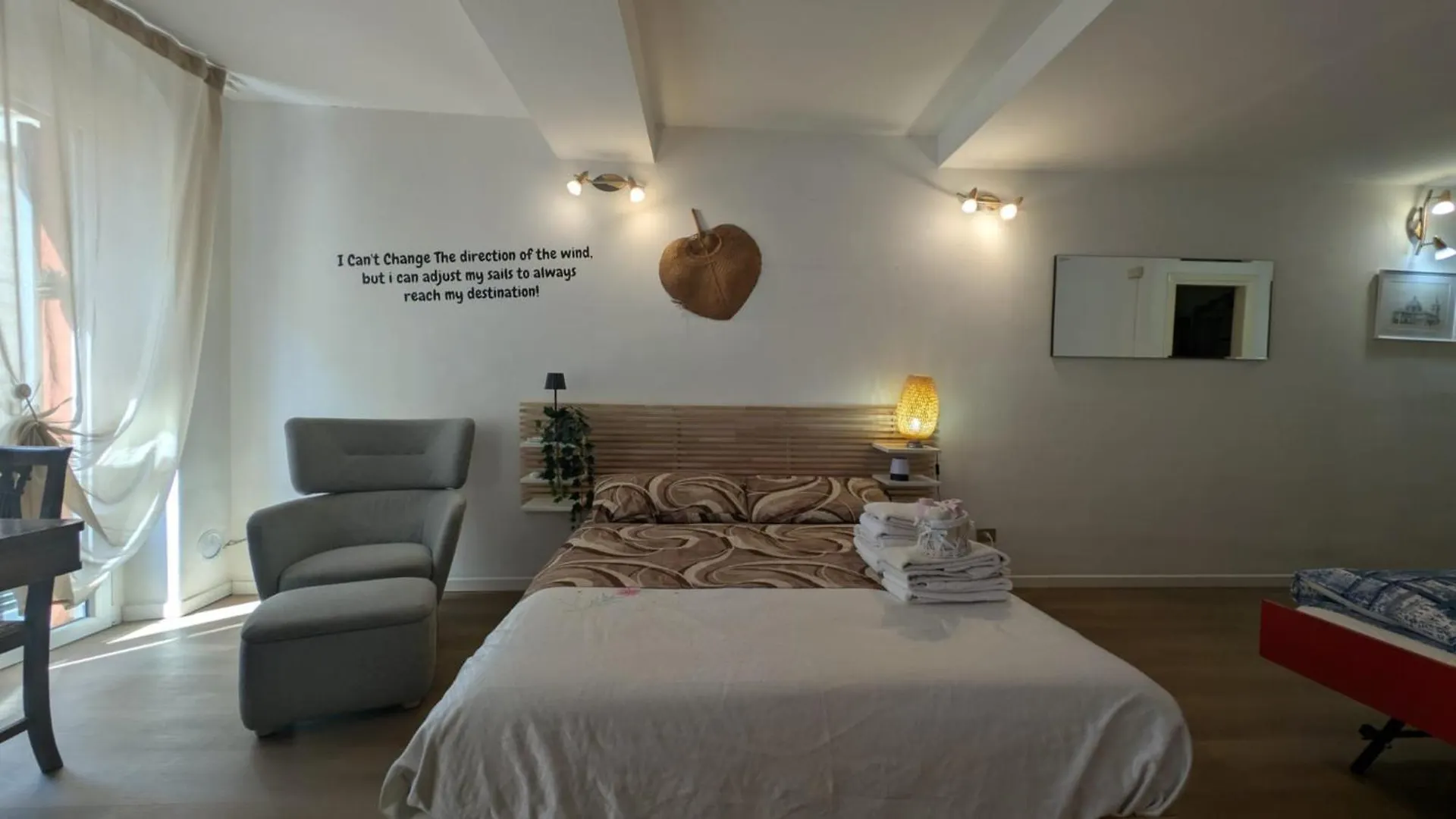 Timeless Home Deluxe Smart Cinema Suite With Netflix & Disney 帕爾馬 0*,  意大利